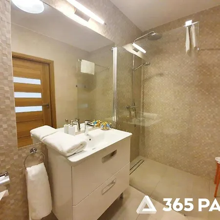 365pam - Z Basenem Polanki Park